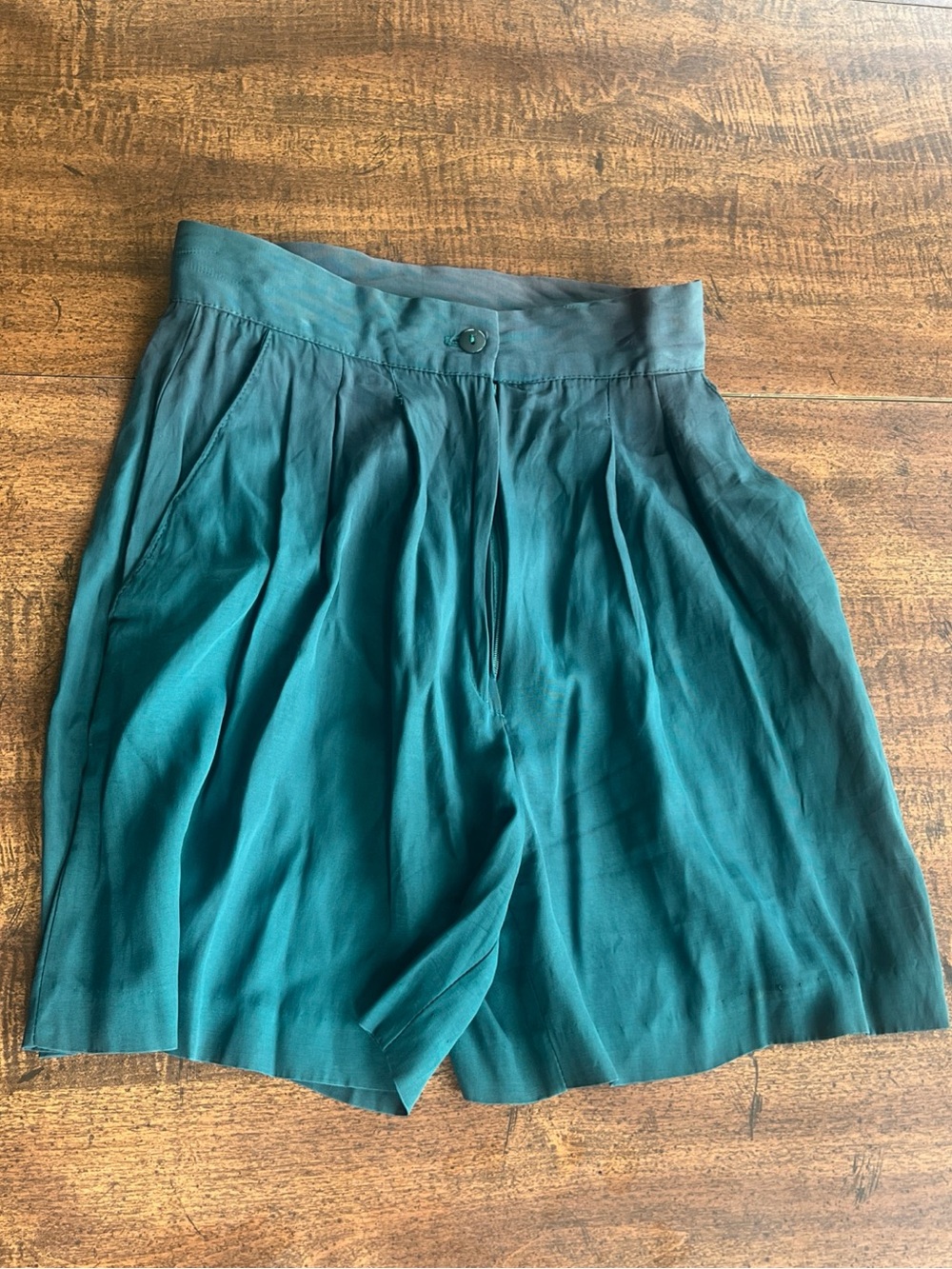 Vintage Women’s Teal Culotte Shorts 5/6 Fits XS USA Academia Old Money Pleated